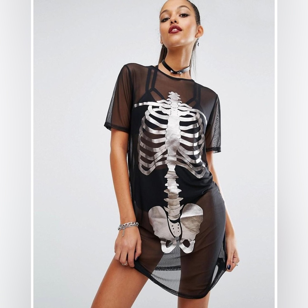 NWT Boohoo Black Halloween Skeleton Silver] Mesh T-Shirt Mimi Dress